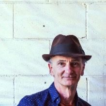 Terry M  / Acoustic guitarist